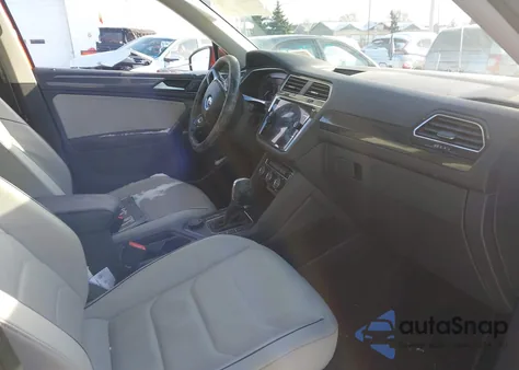 2019 Volkswagen Tiguan 2.0T Sel Premium/2.0T Sel Premium R-Line from USA, damaged, VIN 3VV4B7AX9KM039915